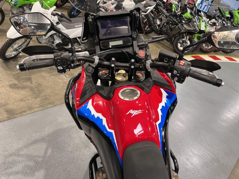 Used 2024 Honda AFRICA TWIN DCT Image 15