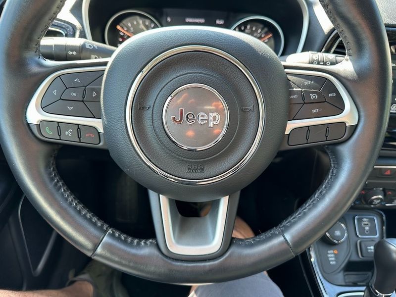 2021 Jeep Compass LatitudeImage 3