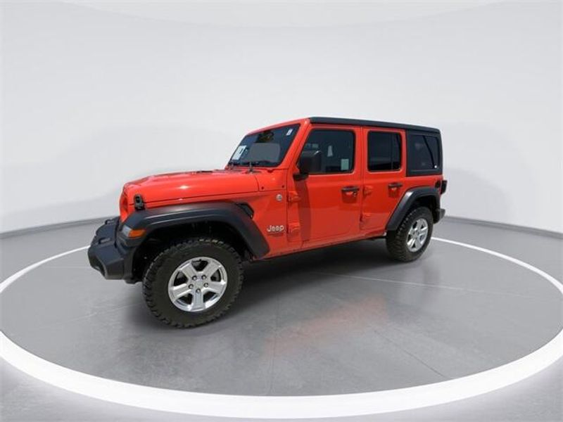 2019 Jeep Wrangler Unlimited Sport S photo 4