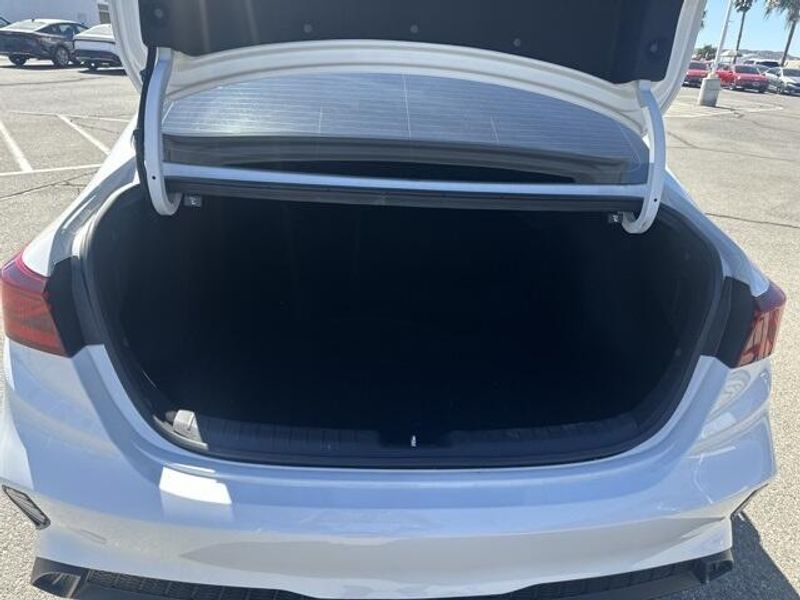 Used 2023 Kia Forte LXSImage 13