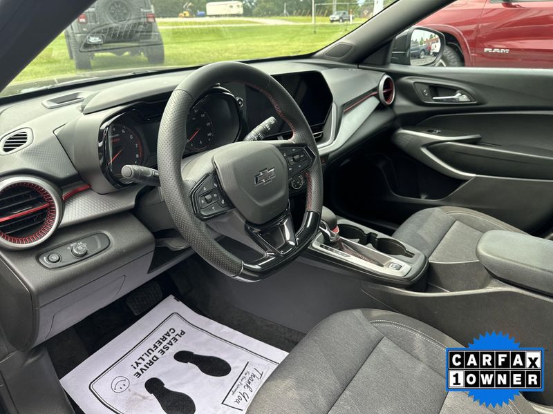 Used 2024 Chevrolet Trax 1RSImage 15