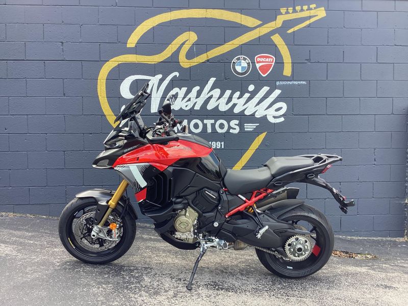 New 2025 Ducati MULTISTRADA V4 PIKES PEAK 
