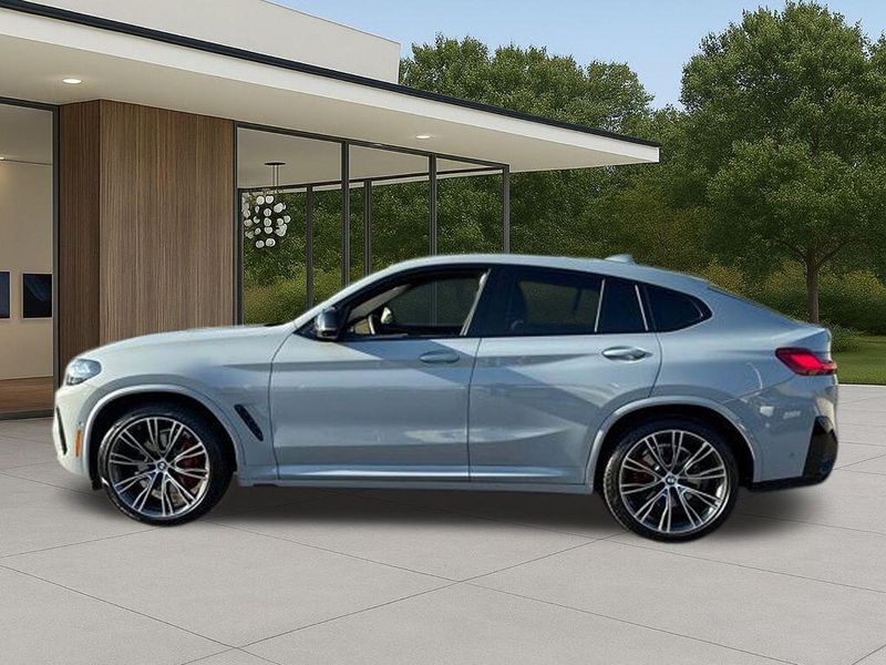 Used 2025 BMW X4 M40iImage 13