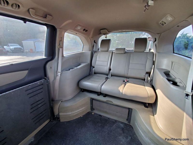 Used 2011 Honda Odyssey EX-LImage 8