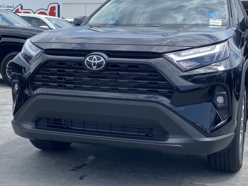 New 2025 Toyota RAV4 XLE PremiumImage 7