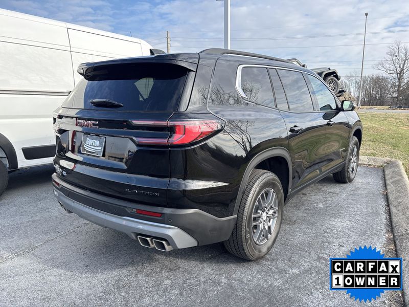 Used 2025 GMC Acadia FWD ElevationImage 6