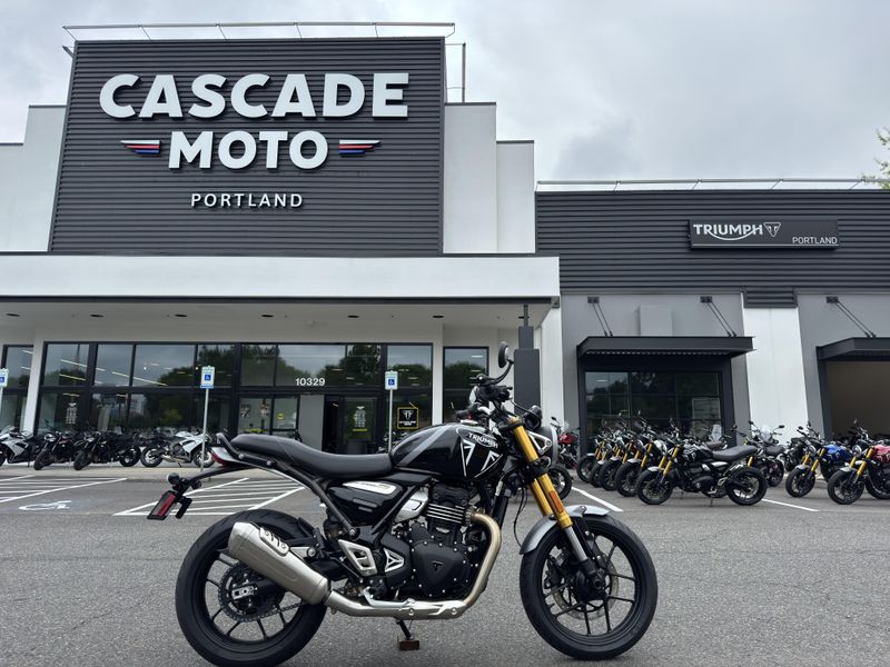 2025 Triumph SCRAMBLER 400 X - PHANTOM BLACK - SILVER ICE 