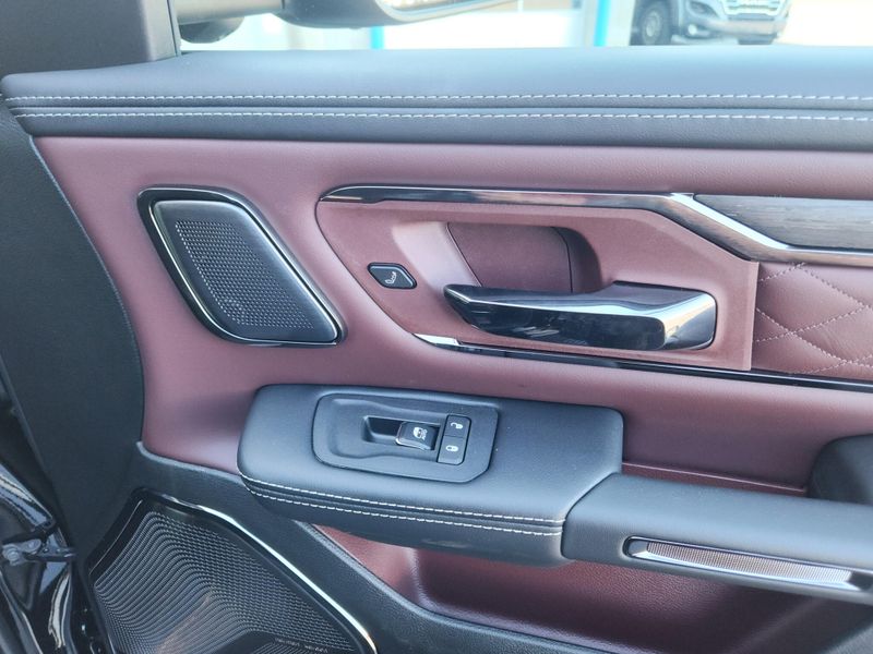New 2027 RAM 1500 Limited Crew Cab 4x4 5'7' Box