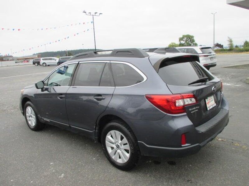Used 2017 Subaru Outback PremiumImage 13