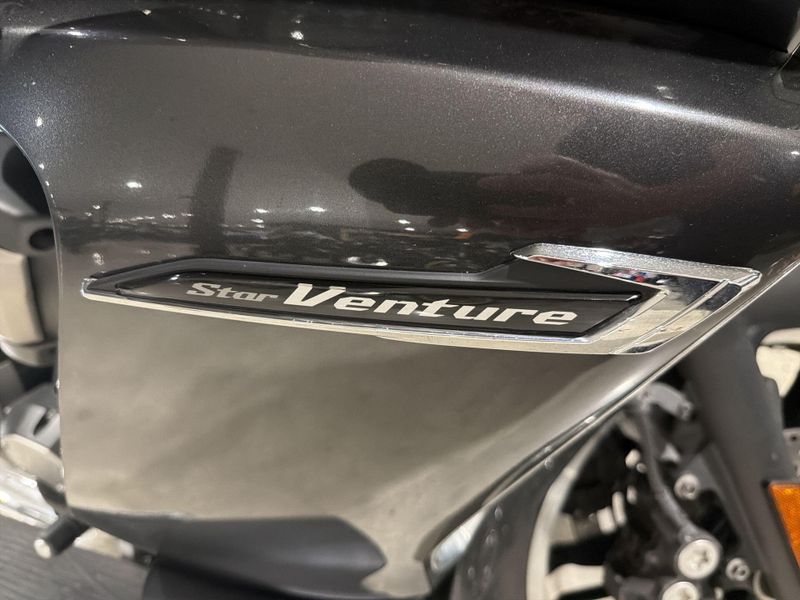 Used 2018 Yamaha Star Venture Image 28