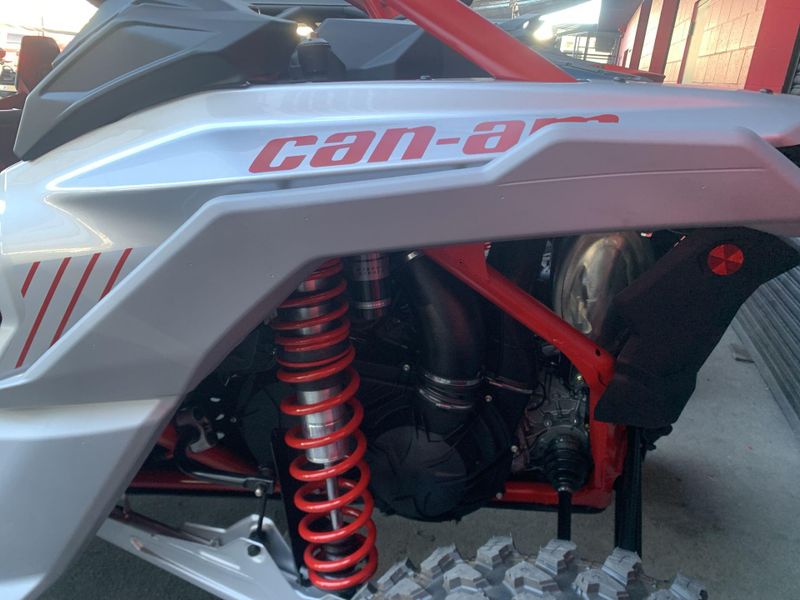 New 2025 Can-Am MAVERICK X3 MAX X RS TURBO RR Image 14
