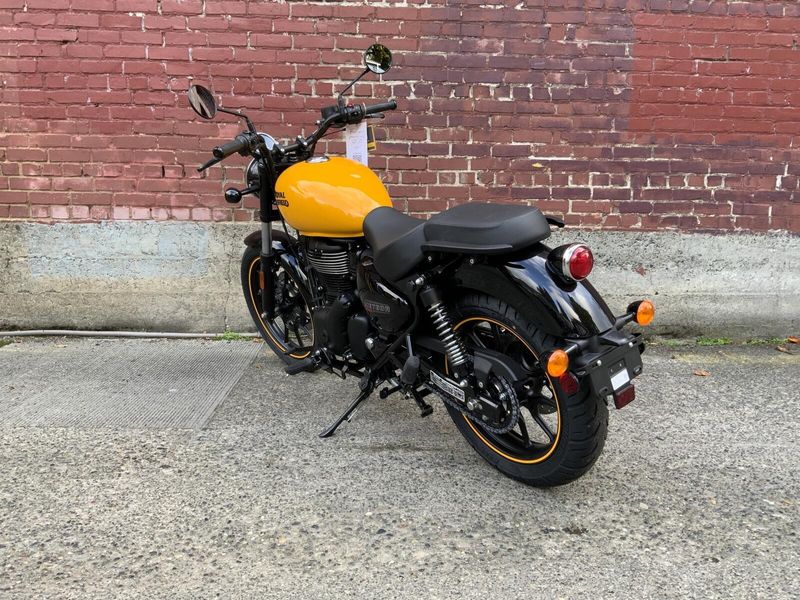New 2024 Royal Enfield METEOR 350 