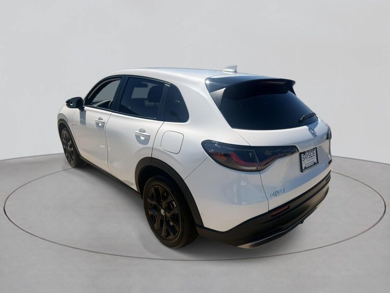 2024 Honda HR-V Sport photo 3
