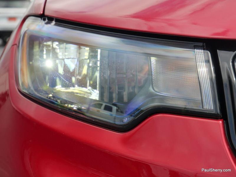 New 2025 Jeep Compass Limited 4x4Image 14