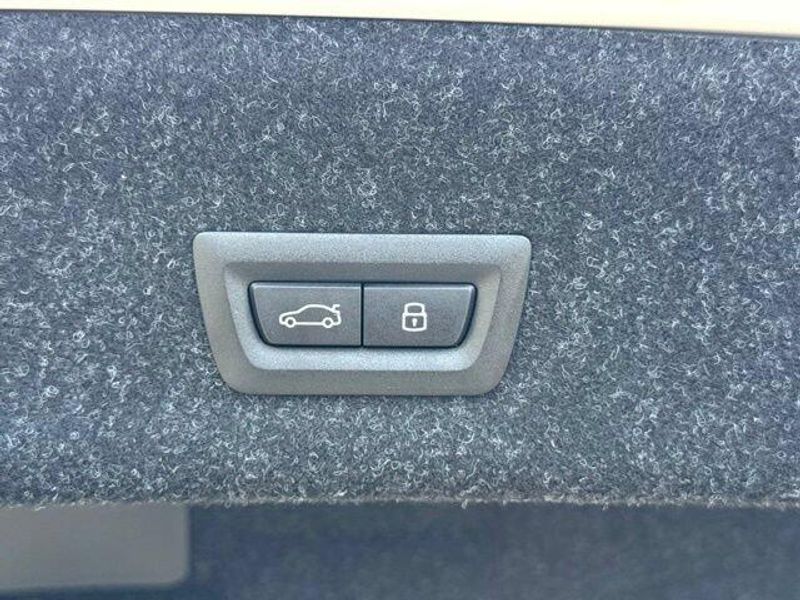 Used 2026 BMW 3 Series 330iImage 17