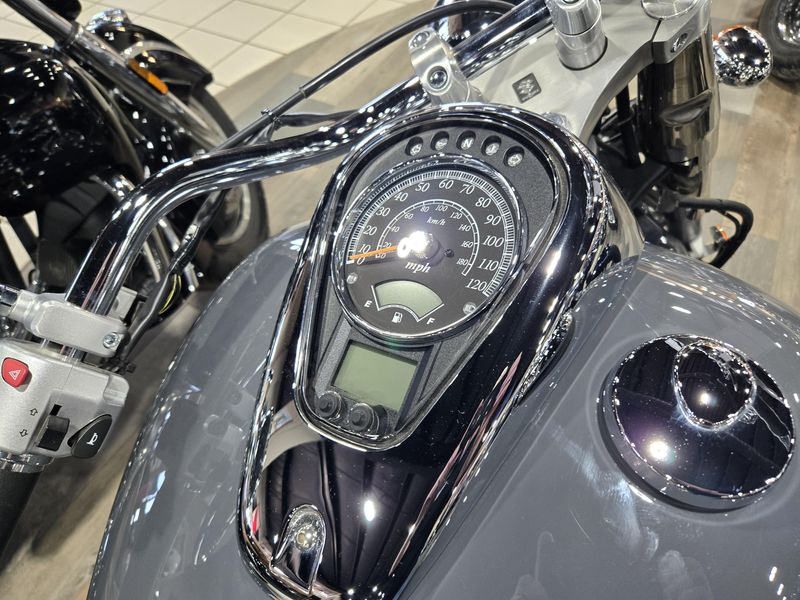 NEW 2025 SUZUKI BOULEVARD C50 Image 12