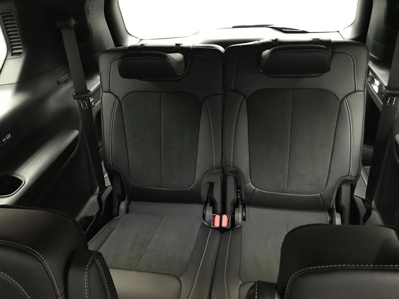 New 2025 Jeep Grand Cherokee L Altitude X 4x4Image 9