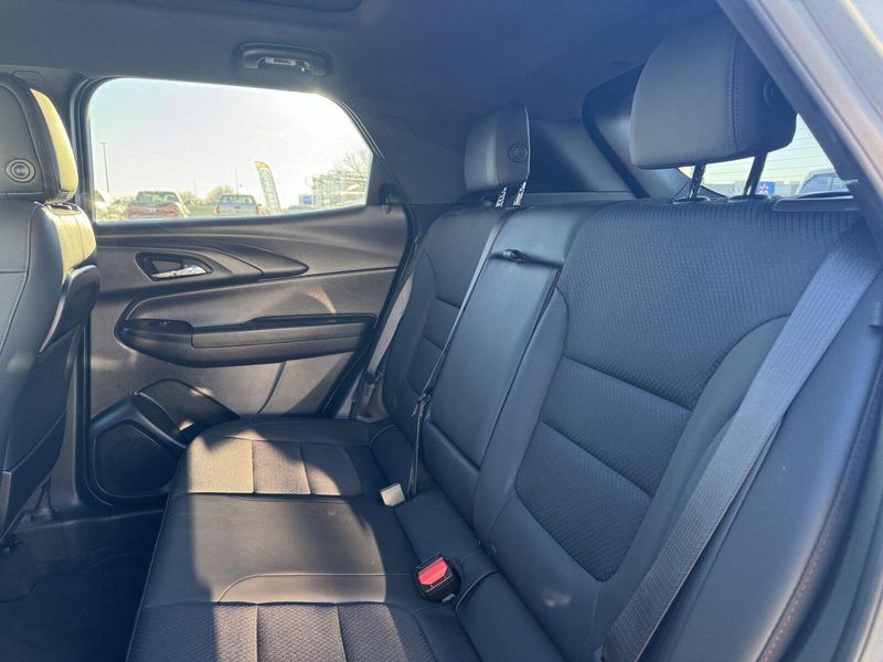 2023 Chevrolet Trailblazer RSImage 13