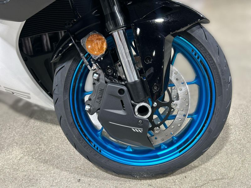 New 2025 CFMOTO 675SS Image 15