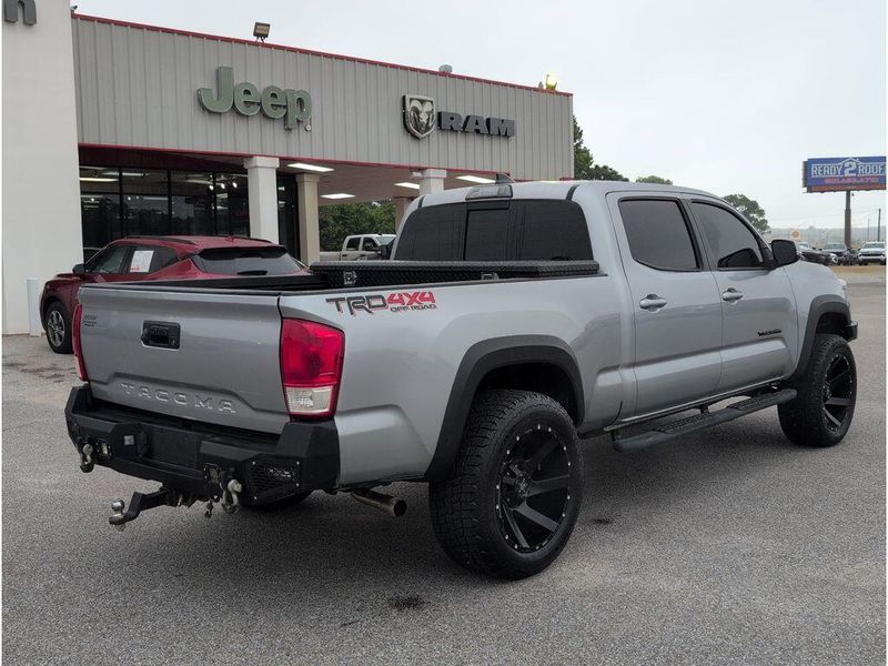 Used 2017 Toyota Tacoma TRD Off RoadImage 5