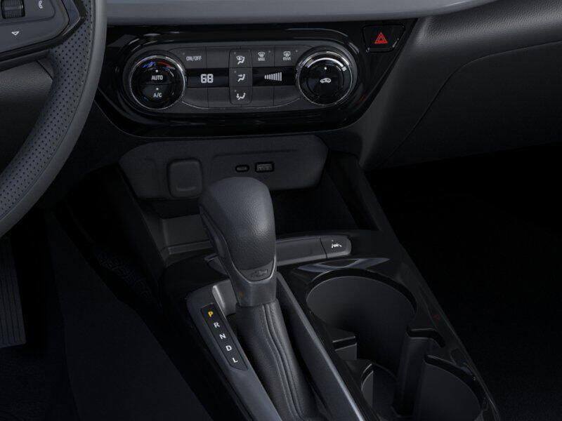 New 2025 Chevrolet Trax LTImage 23