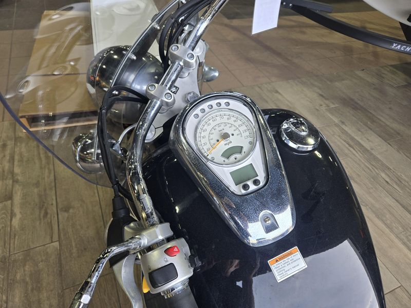 USED 2017 SUZUKI BOULEVARD C50T Image 13