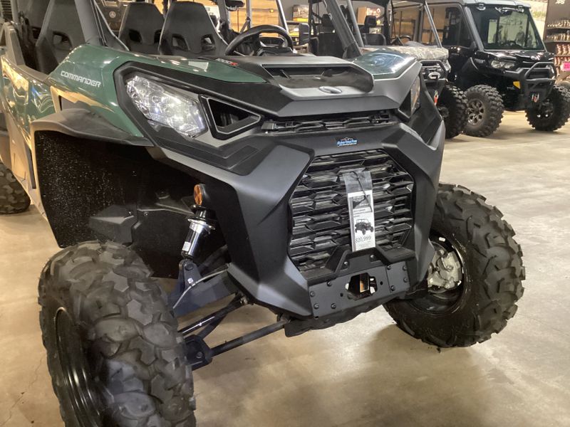2023 Can-Am COMMANDER MAX DPS 1000R TUNDRA GREENImage 11