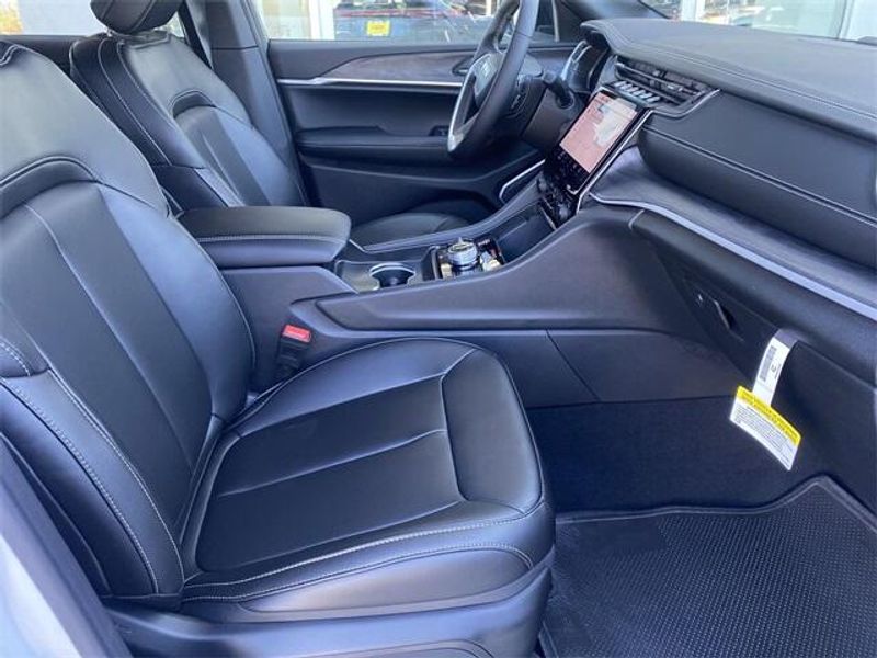 2024 Jeep Grand Cherokee 4xeImage 12