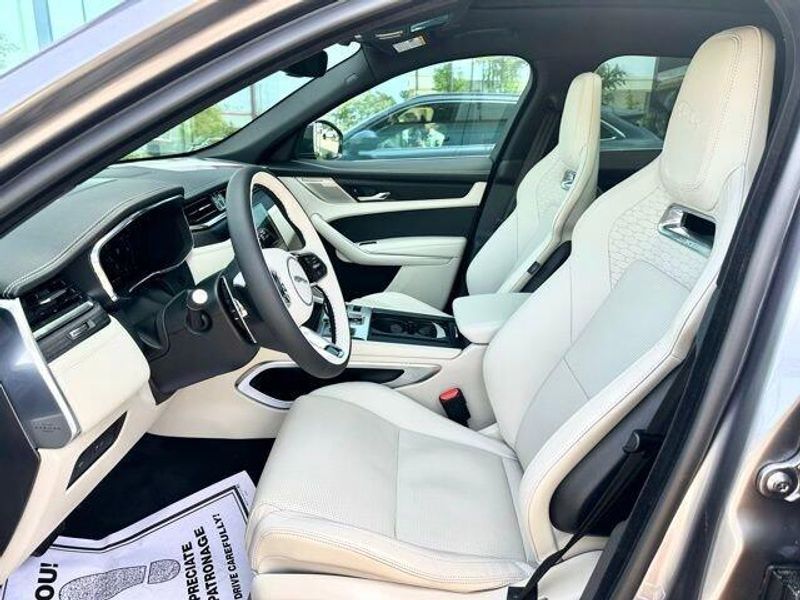 2026 Jaguar F-PACE R-Dynamic S
