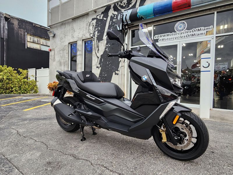 2022 BMW C 400 GT Image 11