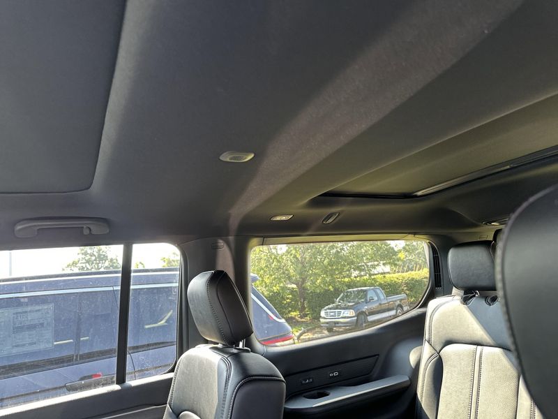 2025 Jeep Wagoneer Overland 4x4Image 20