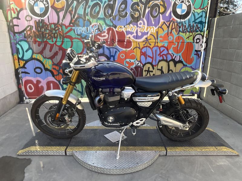 Used 2022 Triumph Scrambler 1200 XE (Euro 5a) Image 2