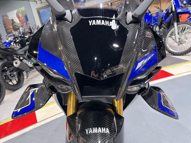 New 2026 Yamaha YZF-R1M Image 17