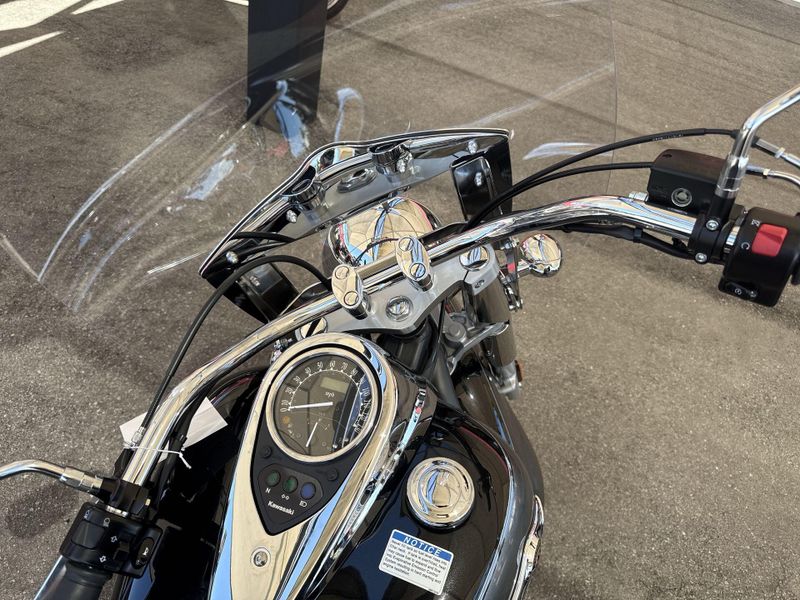 New 2026 Kawasaki VULCAN 900 CLASSIC LT Image 13