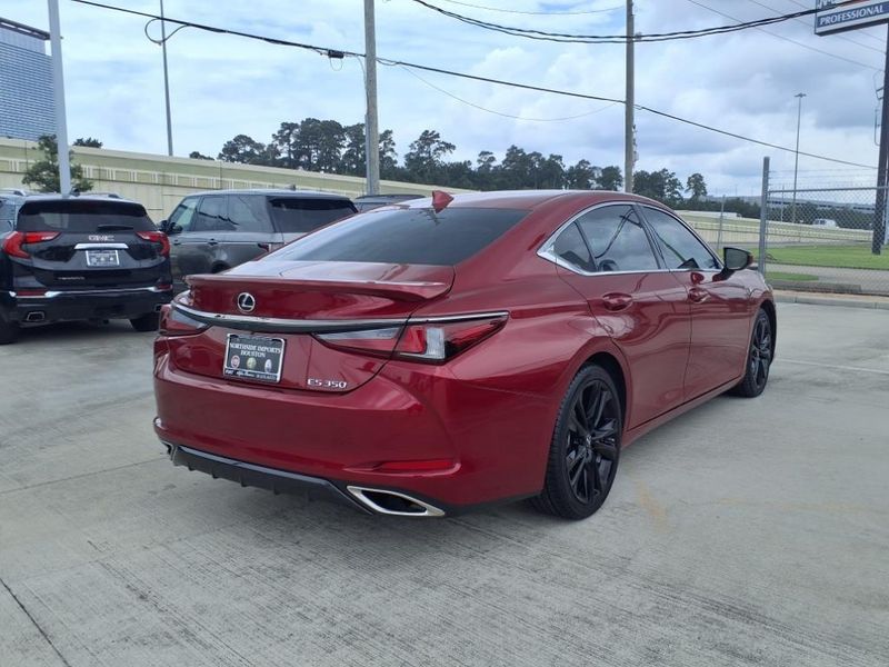 2022 Lexus ES 350 F SportImage 9