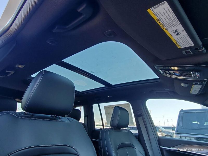 New 2026 Jeep Grand Cherokee Limited 4x4
