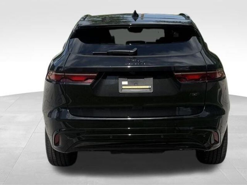 2026 Jaguar F-PACE R-Dynamic S
