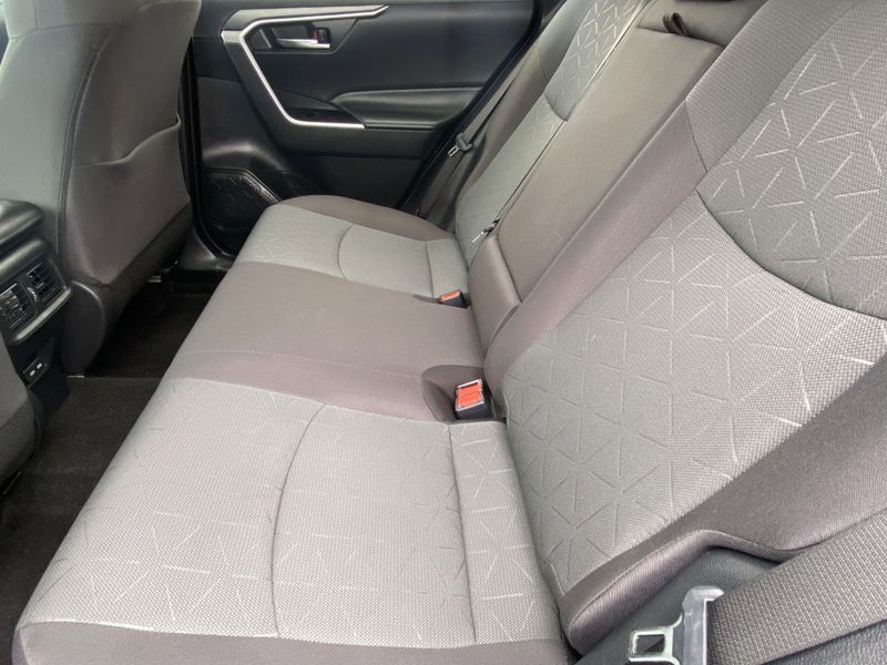 2024 Toyota RAV4 Image 16