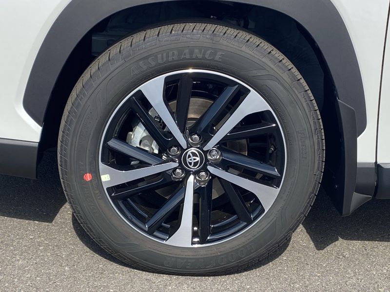 New 2025 Toyota Corolla Cross Image 8