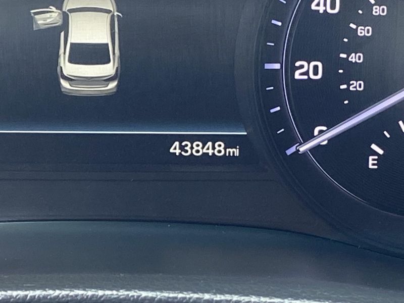 Used 2018 Genesis G80 3.8Image 30
