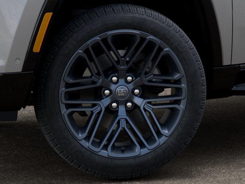 2026 Jeep Grand Wagoneer 85th Anniversary Edition 4x4Image 8