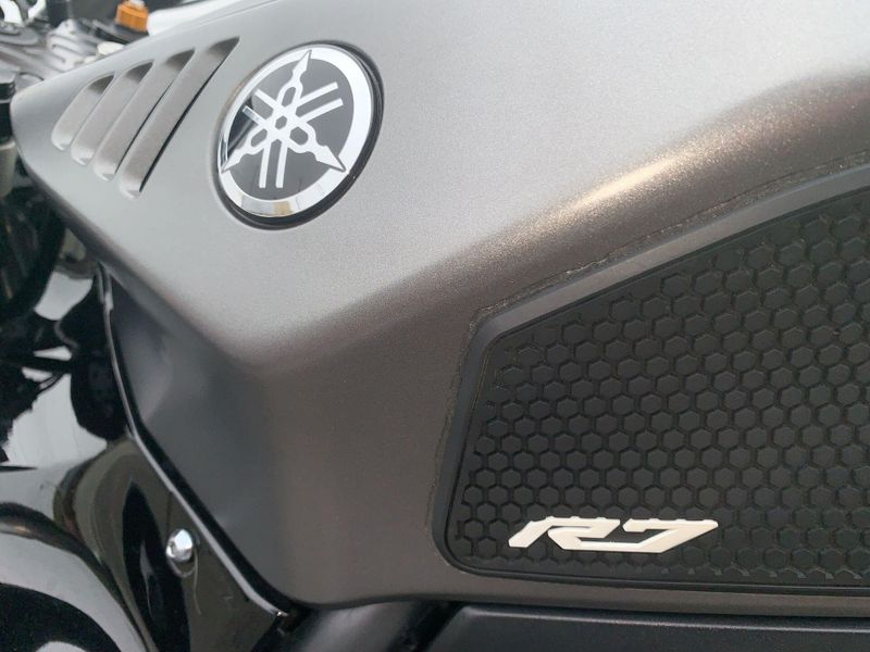 Used 2024 Yamaha YZF-R7 Image 20