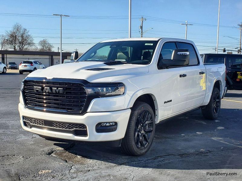 2025 RAM 1500 Laramie Crew Cab 4x4 5