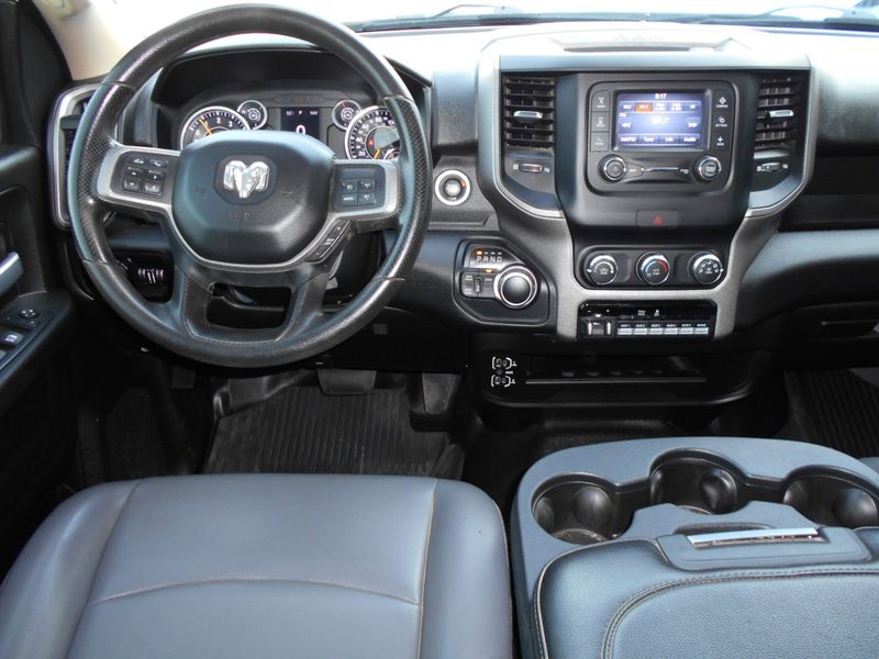 2019 RAM 3500 TradesmanImage 4