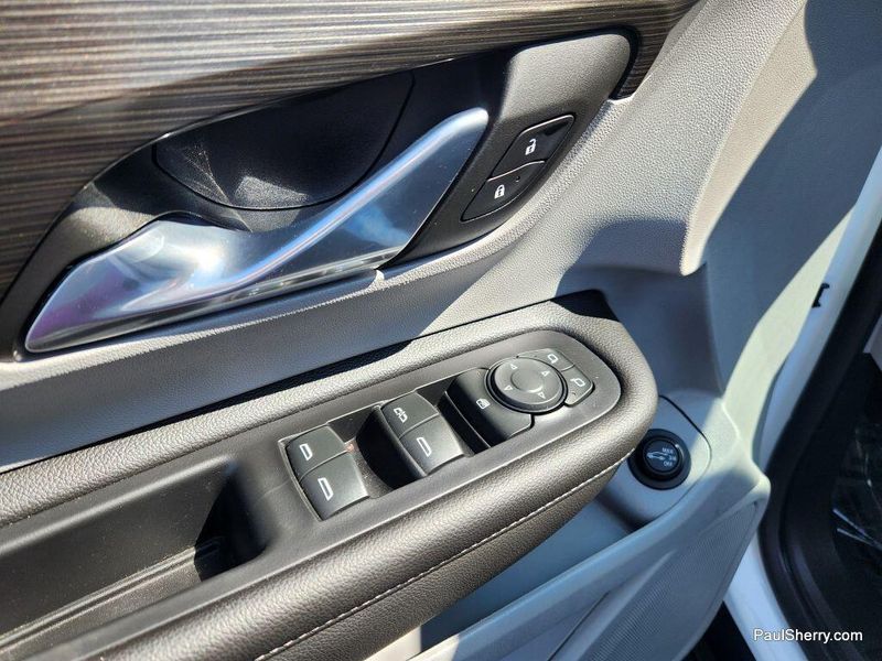 Used 2023 GMC Terrain SLE