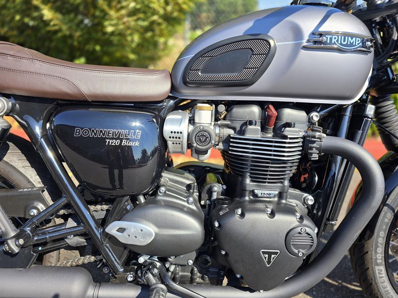 Used 2024 Triumph BONNEVILLE T120 BLACK 