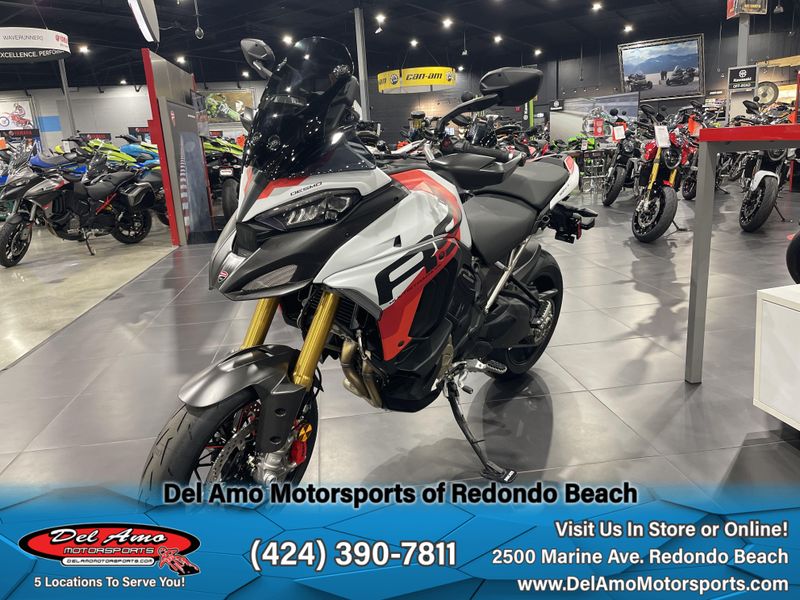 2024 Ducati MULTISTRADA V4 RS Image 5