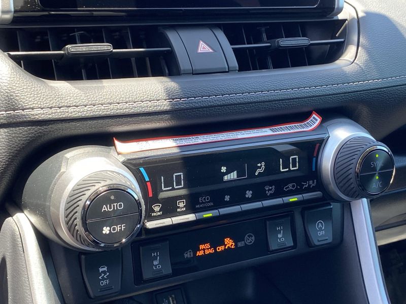 New 2025 Toyota RAV4 XLEImage 17
