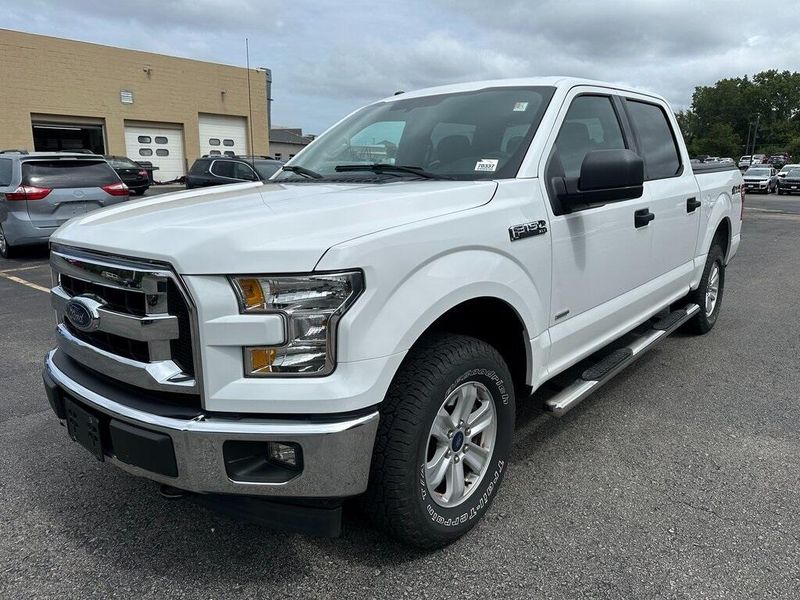 2017 Ford F-150 XLT photo 3