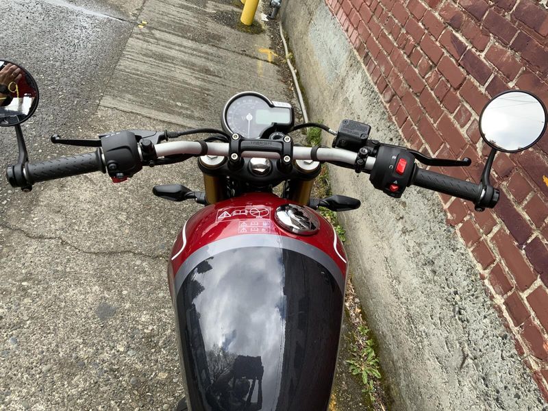 2025 Triumph SPEED 400